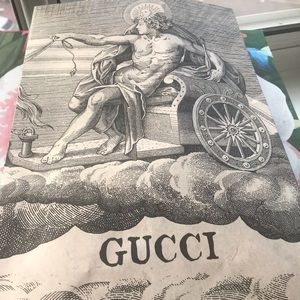 Gucci paper Bag